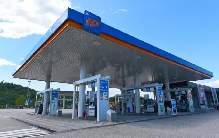 İtaliyanın ən böyük yanacaqdoldurma şəbəkələrindən biri SOCAR-a təhvil verilə bilər